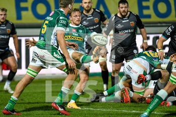 2020-11-29 - Callum Braley (Benetton Treviso) free the game - BENETTON VS DRAGONS - GUINNESS PRO 14 - RUGBY