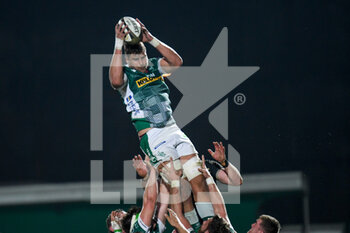 2021-02-26 - Eli Snyman (Benetton Treviso) in a touch - BENETTON TREVISO VS CONNACHT RUGBY - GUINNESS PRO 14 - RUGBY