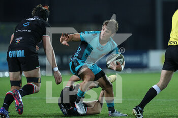 2021-02-27 - Gonzalo Bertranou (Dragons) tries to break through opponent defense during the match between Zebre and Dragons - ZEBRE RUGBY VS DRAGONS RUGBY - GUINNESS PRO 14 - RUGBY