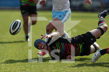 2021-03-06 - Ian Neagle (Zebre) loses the ball - ZEBRE VS GLASGOW WARRIORS - GUINNESS PRO 14 - RUGBY