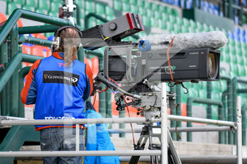 2021-04-24 - Tv operator for Guinness Pro 14 match - Television - RAINBOW CUP 2021 - BENETTON TREVISO VS GLASGOW WARRIORS - GUINNESS PRO 14 - RUGBY