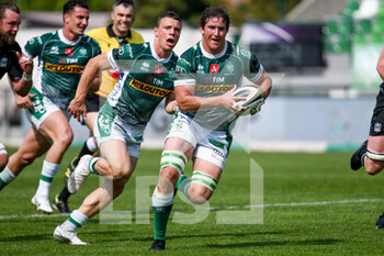 2021-04-24 - Michele Lamaro (Benetton Treviso) carries the ball - RAINBOW CUP 2021 - BENETTON TREVISO VS GLASGOW WARRIORS - GUINNESS PRO 14 - RUGBY