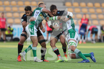 2021-05-07 - Pierre Bruno (Zebre rugby) is double tackled by Benetton defense - RAINBOW CUP - BENETTON TREVISO VS ZEBRE RUGBY - GUINNESS PRO 14 - RUGBY