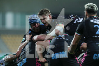 2021-05-07 - Johan Meyer (Zebre rugby) fights in maul  - RAINBOW CUP - BENETTON TREVISO VS ZEBRE RUGBY - GUINNESS PRO 14 - RUGBY