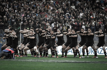 2018-11-24 - Rugby Test Match between Italy and All Blacks in Rome - haka - CATTOLICA TEST MATCH 2018 - ITALIA - ALL BLACKS - TEST MATCH - RUGBY
