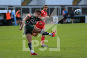 2020-09-05 - George Ford of Leicester Tigers kicks clear during the English championship Gallagher Premiership Rugby Union match between Leicester Tigers and Sale Sharks on September 5, 2020 at Welford Road Stadium in Leicester, England - Photo Jez Tighe / ProSportsImages / DPPI - LEICESTER TIGERS VS SALE SHARKS - PREMERSHIP RUGBY UNION - RUGBY