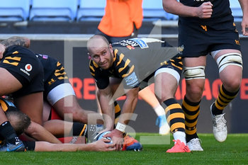 2020-09-09 - Wasps scrum half Dan Robson (9) looks to pass during the English championship Gallagher Premiership Rugby Union match between Wasps and Leicester Tigers on September 9, 2020 at the Ricoh Arena in Coventry, England - Photo Dennis Goodwin / ProSportsImages / DPPI - WASPS VS LEICESTER TIGERS - PREMERSHIP RUGBY UNION - RUGBY