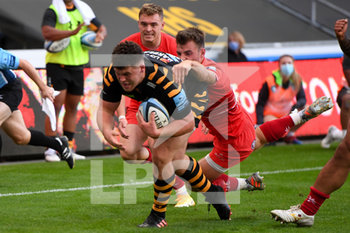 2020-09-09 - Wasps back row Alfie Barbeary (6) dives for the line during the English championship Gallagher Premiership Rugby Union match between Wasps and Leicester Tigers on September 9, 2020 at the Ricoh Arena in Coventry, England - Photo Dennis Goodwin / ProSportsImages / DPPI - WASPS VS LEICESTER TIGERS - PREMERSHIP RUGBY UNION - RUGBY