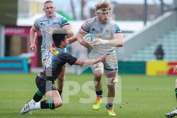 2021-02-20 - Dan Du Preez of Sale and Marcus Smith of Harlequins during the English championship, Gallagher Premiership Rugby Union match between Harlequins and Sale Sharks on February 20, 2021 at Twickenham Stoop in Twickenham, United Kingdom - Photo Simon Hall / ProSportsImages / DPPI - HARLEQUINS AND SALE SHARKS - PREMERSHIP RUGBY UNION - RUGBY