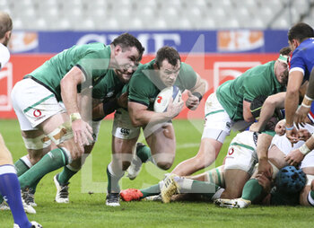2020-10-31 - Cian Healy of Ireland scores a try with the help of James Ryan (left) during the Guinness Six Nations 2020, rugby union match between France and Ireland on October 31, 2020 at Stade de France in Saint-Denis near Paris, France - Photo Jean Catuffe / DPPI - FRANCE VS IRELAND 2020 - SIX NATIONS - RUGBY