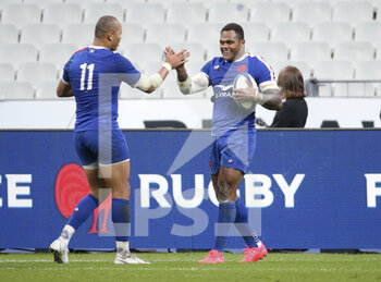 2020-10-31 - Virimi Vakatawa of France celebrates his try with Gael Fickou (left) during the Guinness Six Nations 2020, rugby union match between France and Ireland on October 31, 2020 at Stade de France in Saint-Denis near Paris, France - Photo Jean Catuffe / DPPI - FRANCE VS IRELAND 2020 - SIX NATIONS - RUGBY