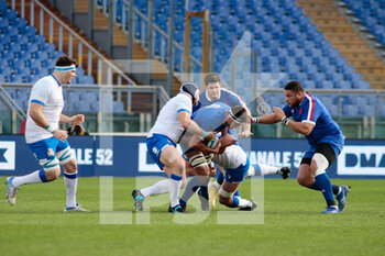 2021-02-06 - Dylan Cretin (France) is tackled by Luca Bigi and Michele Lamaro (Italy) during the 2021 Six Nations championship rugby union match between Italy and France on January 6, 2021 at Stadio Olimpico in Rome, Italy - Photo Nderim Kaceli / DPPI - 2021 SIX NATIONS RUGBY - ITALY VS FRANCE - SIX NATIONS - RUGBY