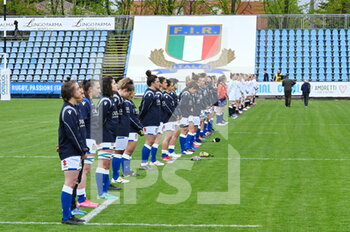 2021-04-10 - The teams during national anthems - WOMEN GUINNESS SIX NATIONS 2021 - ITALY VS ENGLAND - SIX NATIONS - RUGBY