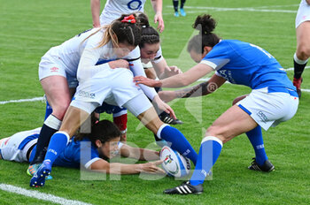 2021-04-10 - Aura Muzzo (Italy) pressed by englesh team - WOMEN GUINNESS SIX NATIONS 2021 - ITALY VS ENGLAND - SIX NATIONS - RUGBY