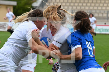 2021-04-10 - Cath O'Donnell and Zoe Aldcroft (England) and Aura Muzzo (ItalY) - WOMEN GUINNESS SIX NATIONS 2021 - ITALY VS ENGLAND - SIX NATIONS - RUGBY
