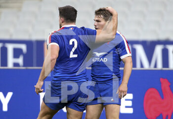 2020-10-24 - Antoine Dupont celebrates his try with Julien Marchand of France (left) during the 2020 International Rugby Union Test Match between France and Wales on October 24, 2020 at Stade de France in Saint-Denis near Paris, France - Photo Jean Catuffe / DPPI - FRANCE VS WALES - TEST MATCH - RUGBY