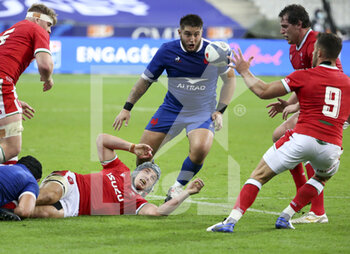 2020-10-24 - Jonathan Davies of Wales, Cyril Baille of France during the 2020 International Rugby Union Test Match between France and Wales on October 24, 2020 at Stade de France in Saint-Denis near Paris, France - Photo Jean Catuffe / DPPI - FRANCE VS WALES - TEST MATCH - RUGBY
