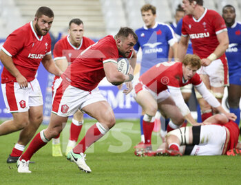 2020-10-24 - Sam Parry of Wales during the 2020 International Rugby Union Test Match between France and Wales on October 24, 2020 at Stade de France in Saint-Denis near Paris, France - Photo Jean Catuffe / DPPI - FRANCE VS WALES - TEST MATCH - RUGBY