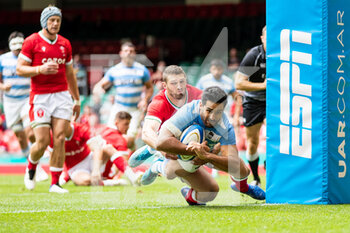 2021-07-10 - Jeronimo De La Fuente of Argentina scores his sides second try during the 2021 Summer Internationals, Rugby Union test match between Wales and Argentina on July 10, 2021 at Principality Stadium in Cardiff, Wales - Photo Simon King / ProSportsImages / DPPI - TEST MATCH 2021 - WALES VS ARGENTINA - TEST MATCH - RUGBY