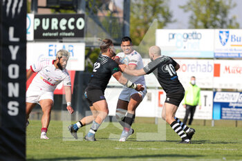 2021-04-17 - Angelo Leaupepe (Valorugby) fermato da Samuel Lee Katz e Lorenzo Maria Bruno (Valorugby) - RUGBY LYONS VS VALORUGBY - ITALIAN SERIE A ELITE - RUGBY