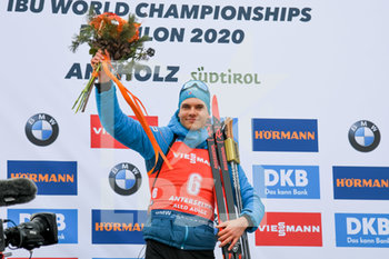 2020-02-16 - Podio Emilien Jacquelin (FRA), Campione del Mondo - Medaglia d'Oro - IBU WORLD CUP BIATHLON 2020 - 12,5 KM INSEGUIMENTO MASCHILE - BIATHLON - WINTER SPORTS