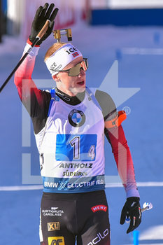 2020-02-22 - Thignes Johannes Boe (FRA) esulta doppio traguardo per la sua medaglia di argento - IBU WORLD CUP BIATHLON 2020 - 4X7.5 KM - STAFFETTA MASCHILE - BIATHLON - WINTER SPORTS