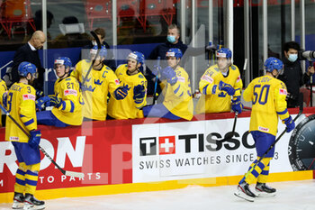 2021-05-22 - celebration by bench after  Klingberg goal  (Sweeden)  - WORLD CHAMPIONSHIP 2021 - DENMARK VS SWEDEN - ICE HOCKEY - WINTER SPORTS
