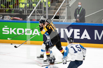 2021-05-29 - PETERKA John (Germany) LUNDELL Anton (Finland) - WORLD CHAMPIONSHIP 2021 - GERMANY VS FINLAND - ICE HOCKEY - WINTER SPORTS