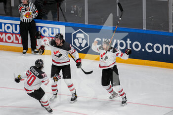2021-06-06 - GOLD MEDAL 
Finland VS Canada 
FINAL SCORE 
2 - 3 (OT WIN) 
WINNING CELEBRATION 
 - WORLD CHAMPIONSHIP 2021 - GOLD MEDAL - FINLAND VS CANADA - ICE HOCKEY - WINTER SPORTS