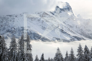 2021-02-08 - Atmosphere, landscape in Cortina d'Ampezzo where the Alpine Combined women race is cancelled due to snowfall - 2021 FIS ALPINE WORLD SKI CHAMPIONSHIPS - ALPINE COMBINED - WOMEN - ALPINE SKIING - WINTER SPORTS