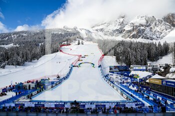 2021-02-09 - Waiting is over women's SG is ready to start in Cortina d'Ampezzo - 2021 FIS ALPINE WORLD SKI CHAMPIONSHIPS - SUPER GIANT - WOMEN - ALPINE SKIING - WINTER SPORTS