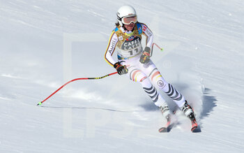 2021-02-13 - 2021 FIS ALPINE WORLD SKI CHAMPIONSHIPS, DH WOMEN
Cortina D'Ampezzo, Veneto, Italy
2021-02-13 - Saturday
Image shows WEIDLE Kira (GER) Silver Medal - 2021 FIS ALPINE WORLD SKI CHAMPIONSHIPS - DOWNHILL - WOMEN - ALPINE SKIING - WINTER SPORTS