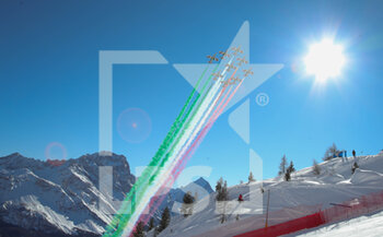 2021-02-14 - 2021 FIS ALPINE WORLD SKI CHAMPIONSHIPS, DH MEN Cortina D'Ampezzo, Veneto, Italy 2021-02-14 - Sunday Image shows Frecce Tricolore - 2021 FIS ALPINE WORLD SKI CHAMPIONSHIPS - DOWNHILL - MEN - ALPINE SKIING - WINTER SPORTS