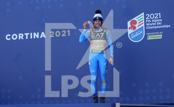 2021-02-16 - 2021 FIS ALPINE WORLD SKI CHAMPIONSHIPS, PAR WOMEN
Cortina D'Ampezzo, Veneto, Italy
2021-02-16 - Tuesday
Image shows 
BASSINO Marta (ITA) Gold Medal  - 2021 FIS ALPINE WORLD SKI CHAMPIONSHIPS - PARALLEL GIANT SLALOM - WOMEN - ALPINE SKIING - WINTER SPORTS