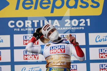 2021-02-18 - GUT-BEHRAMI Lara (SUI) Gold Medal  - 2021 FIS ALPINE WORLD SKI CHAMPIONSHIPS - GIANT SLALOM - WOMEN - ALPINE SKIING - WINTER SPORTS