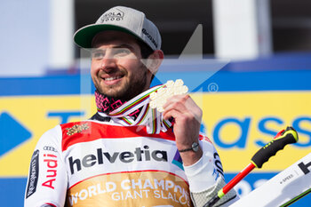 2021-02-19 - Mathieu Faivre (FRA) celebrates after winning the gold medal - 2021 FIS ALPINE WORLD SKI CHAMPIONSHIPS - GIANT SLALOM - MEN - ALPINE SKIING - WINTER SPORTS