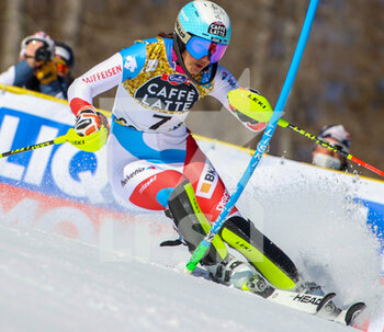 2021-02-20 - Suisse Wendy Holdener skies during his first manche - 2021 FIS ALPINE WORLD SKI CHAMPIONSHIPS - SLALOM - WOMEN - ALPINE SKIING - WINTER SPORTS