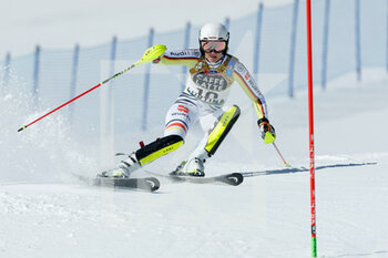 2021-02-20 - Lena Duerr (GER) in action - 2021 FIS ALPINE WORLD SKI CHAMPIONSHIPS - SLALOM - WOMEN - ALPINE SKIING - WINTER SPORTS