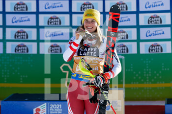 2021-02-20 - Katharina Liensberger (AUT) with her gold medal - 2021 FIS ALPINE WORLD SKI CHAMPIONSHIPS - SLALOM - WOMEN - ALPINE SKIING - WINTER SPORTS