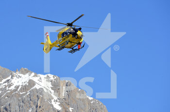 2021-02-28 - Helicopter rescue 2 - 2021 AUDI FIS SKI WORLD CUP VAL DI FASSA - SUPERG WOMEN - ALPINE SKIING - WINTER SPORTS