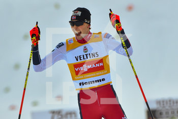 2020-01-10 - Il norvegese Magnus Jarl Riiber , 1° cl., esulta all'arrivo nella gara individuale di Combinata Nordica - FIS COPPA DEL MONDO - COMBINATA NORDICA - NORDIC SKIING - WINTER SPORTS