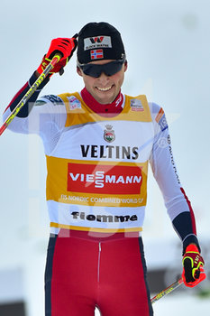 2020-01-10 - Il norvegese Magnus Jarl Riiber, 1° cl., esulta all'arrivo nella gara individuale di Combinata Nordica - FIS COPPA DEL MONDO - COMBINATA NORDICA - NORDIC SKIING - WINTER SPORTS