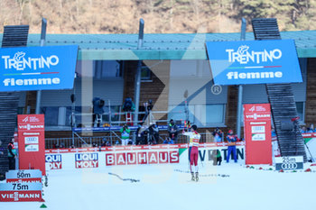 2020-01-10 - RIIBER Jarl Magnus NOR vince sul traguardo - FIS COPPA DEL MONDO - COMBINATA NORDICA - NORDIC SKIING - WINTER SPORTS