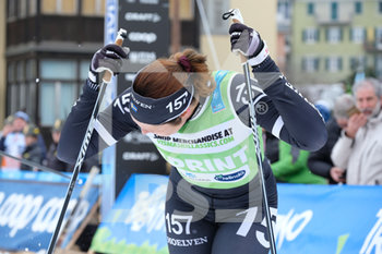 2020-01-26 - Britta Johansson Norgren (SWE) sfinita al traguardo dopo i 70 km della Marcialonga. - 47A MARCIALONGA - NORDIC SKIING - WINTER SPORTS