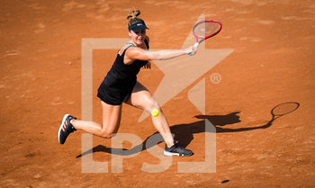 2020-09-14 - Gabriela Dabrowski of Canada in action during the final qualifying round at the 2020 Internazionali BNL d'Italia WTA Premier 5 tennis tournament on September 13, 2020 at Foro Italico in Rome, Italy - Photo Rob Prange / Spain DPPI / DPPI - INTERNAZIONALI BNL D'ITALIA 2020 - INTERNATIONALS - TENNIS