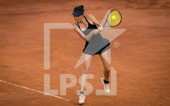 2020-09-14 - Su-Wei Hsieh of Chinese Taipeh during the first round of the 2020 Internazionali BNL d'Italia WTA Premier 5 tennis tournament on September 14, 2020 at Foro Italico in Rome, Italy - Photo Rob Prange / Spain DPPI / DPPI - INTERNAZIONALI BNL D'ITALIA 2020 - INTERNATIONALS - TENNIS
