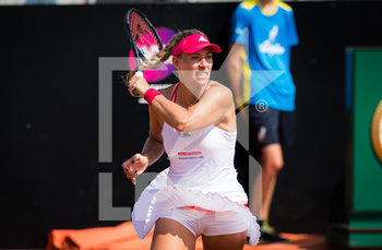 2020-09-15 - Angelique Kerber of Germany during her first round match at the 2020 Internazionali BNL d'Italia WTA Premier 5 tennis tournament on September 15, 2020 at Foro Italico in Rome, Italy - Photo Rob Prange / Spain DPPI / DPPI - INTERNAZIONALI BNL D'ITALIA 2020 - INTERNATIONALS - TENNIS