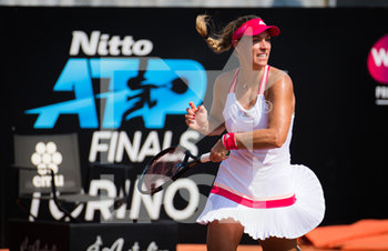 2020-09-15 - Angelique Kerber of Germany during her first round match at the 2020 Internazionali BNL d'Italia WTA Premier 5 tennis tournament on September 15, 2020 at Foro Italico in Rome, Italy - Photo Rob Prange / Spain DPPI / DPPI - INTERNAZIONALI BNL D'ITALIA 2020 - INTERNATIONALS - TENNIS