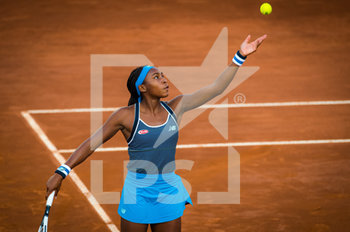 2020-09-15 - Cori Gauff of the United States in action during the first round at the 2020 Internazionali BNL d'Italia WTA Premier 5 tennis tournament on September 15, 2020 at Foro Italico in Rome, Italy - Photo Rob Prange / Spain DPPI / DPPI - INTERNAZIONALI BNL D'ITALIA 2020 - INTERNATIONALS - TENNIS