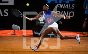 2020-09-15 - Sloane Stephens of the United States in action during the first round at the 2020 Internazionali BNL d'Italia WTA Premier 5 tennis tournament on September 15, 2020 at Foro Italico in Rome, Italy - Photo Rob Prange / Spain DPPI / DPPI - INTERNAZIONALI BNL D'ITALIA 2020 - INTERNATIONALS - TENNIS